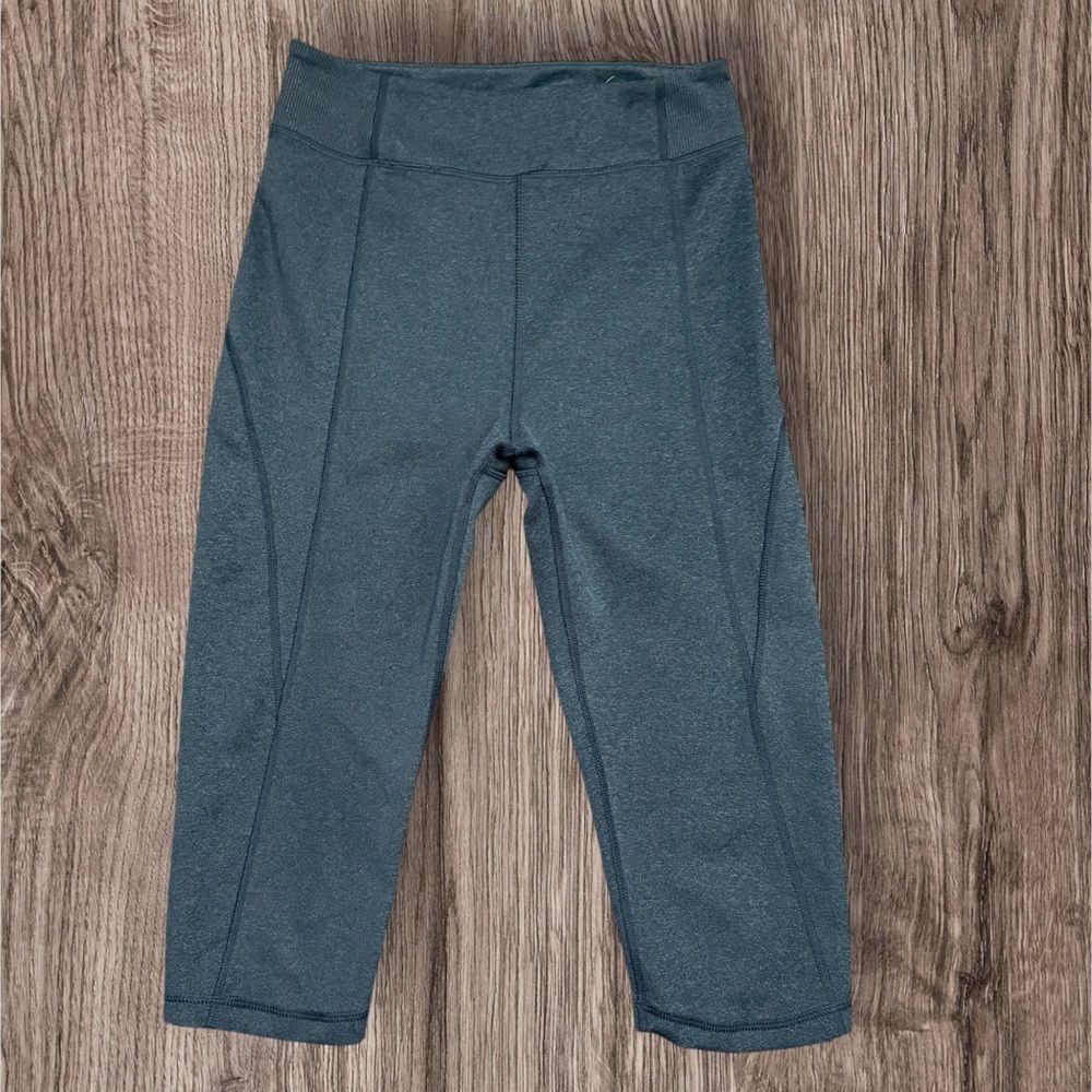 Ivy Park Gray Heather Crop Capri Leggings Seam Detail High Rise Athleisure S